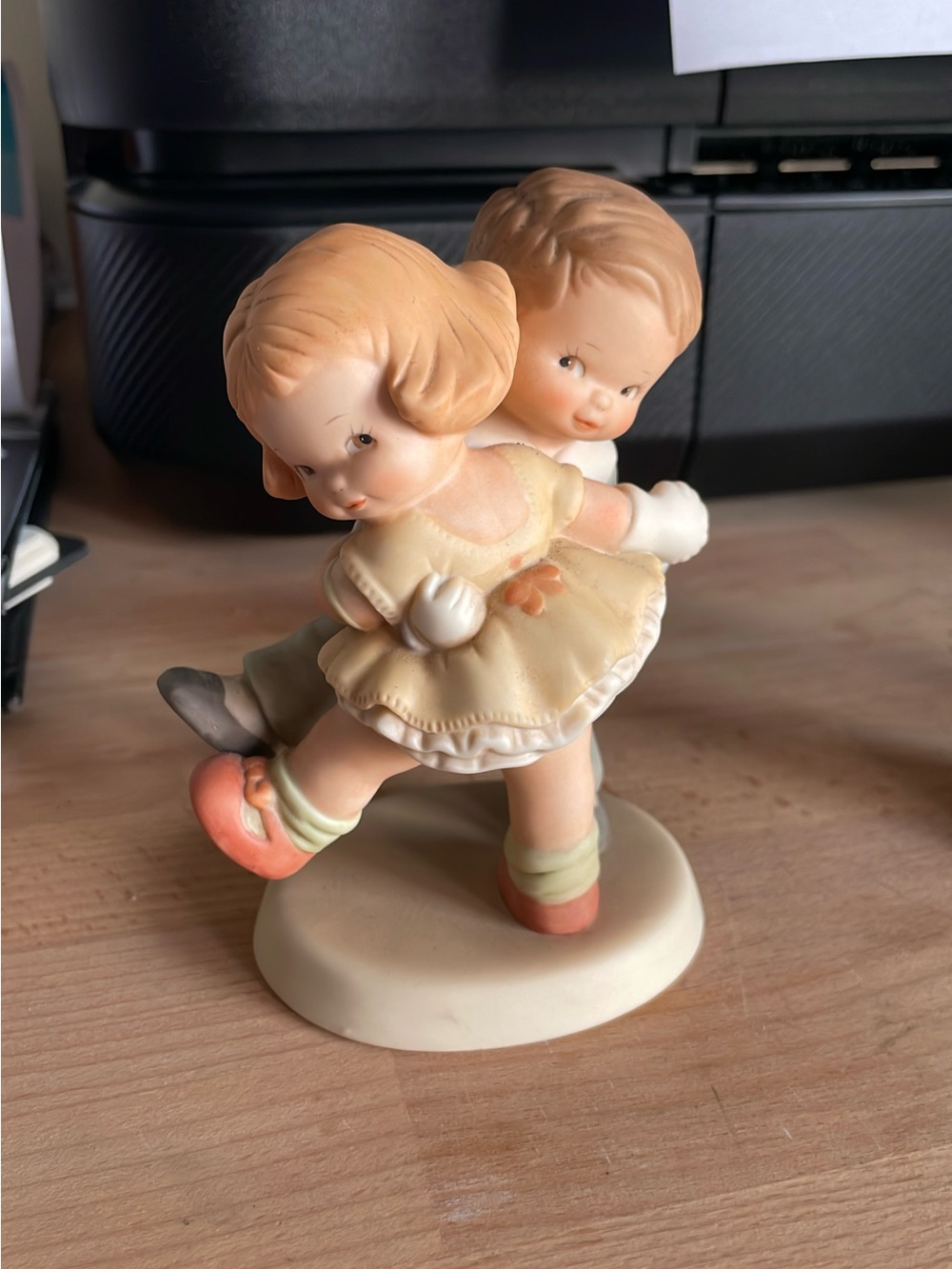 Enesco Memories of Yesterday collection, titled "We's Happy! How's Yourself?"
